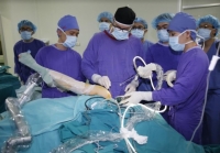 Đột phá trong phẫu thuật nội soi khớp vai ở bệnh viện Việt Đức